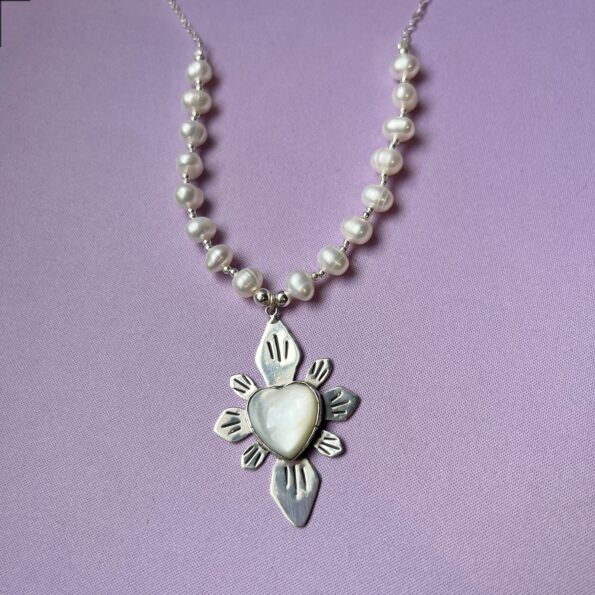 Collar con madre perla