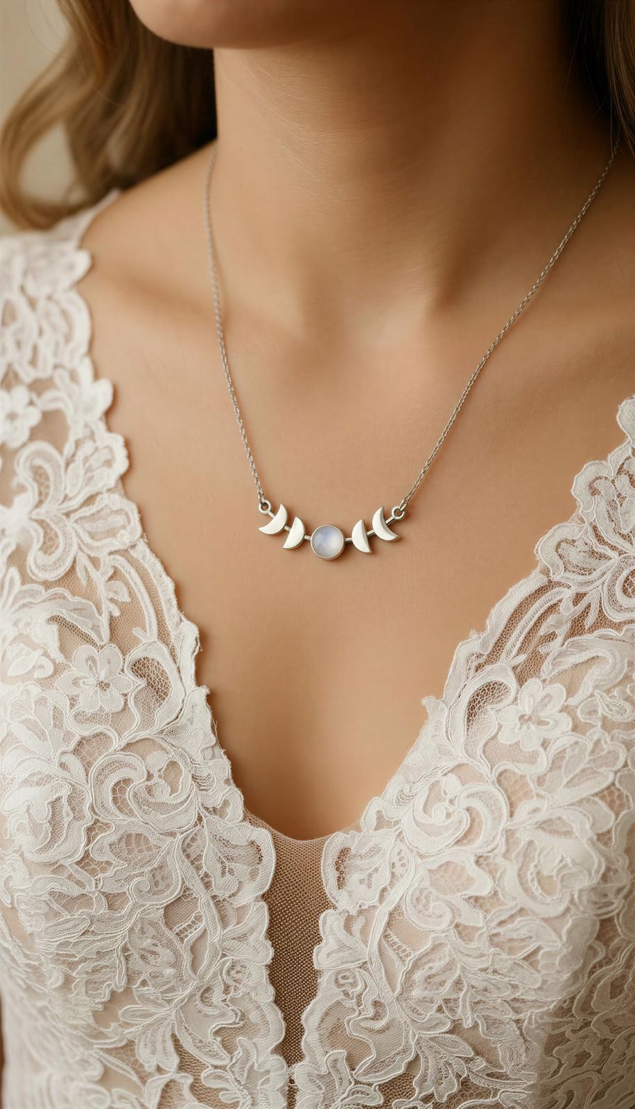 Collar de fases lunares